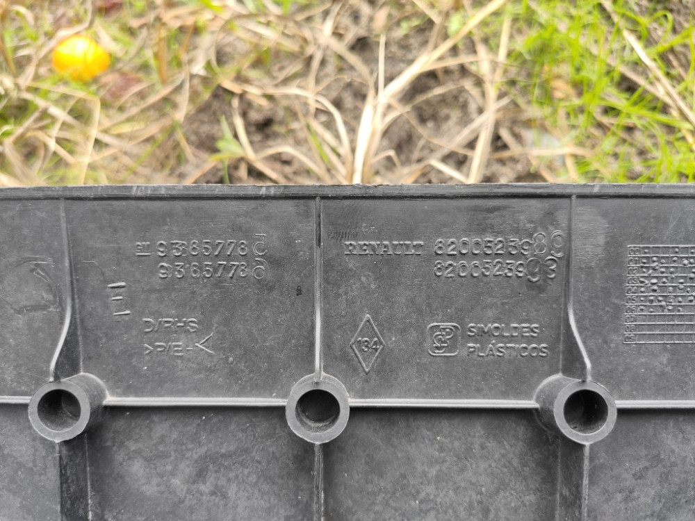 Накладка порога передня права Opel Vivaro 2001-2014 (8200523989) Ковель - фото 2