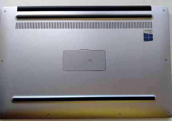 Ноутбук DELL XPS 13 9343 , i5 8/256Gb. Київ