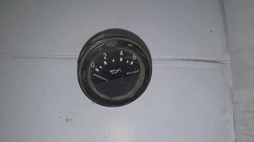 Покажчик тиску оливи УК130А. Харків - фото 1