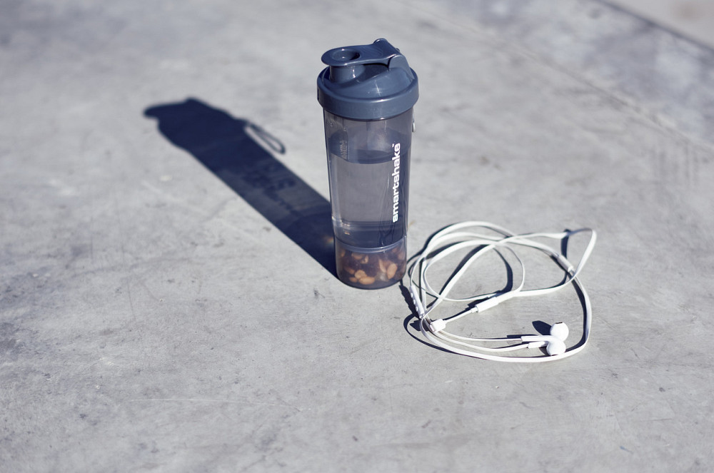 Шейкер спортивний SmartShake Slim 500ml Gray Каменское - изображение 10