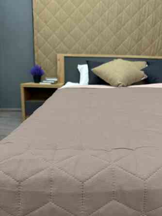 Покрывало двустороннее Decorator Microfiber куб 141х215 см какао с розовым (85-189) Киев