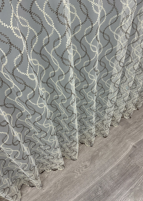 Тюль VR-Textil 1832т Фатин с вышивкой и люрексом Молочный с венге 300х270 см (40-190) Киев - изображение 8