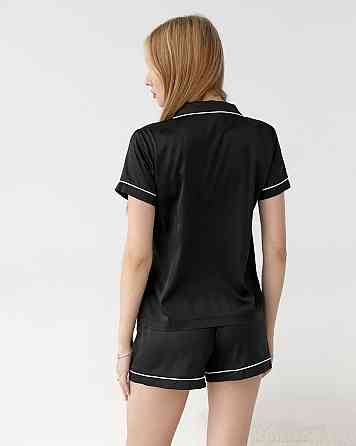 Шовкова піжама з шортами і сорочкою Чорний M Харків