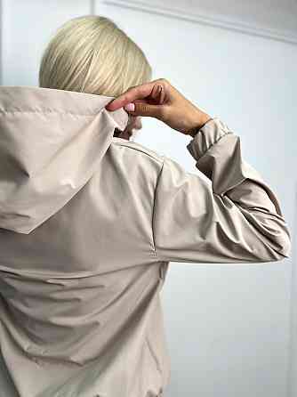 Жіноча вітровка "Just" оптом | Норма і батал Бежевий, 50-52 Київ