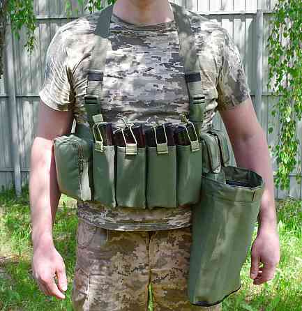 Жилет розвантажувальний з сумкою для скидання магазинів Novator G-4 Khaki Київ