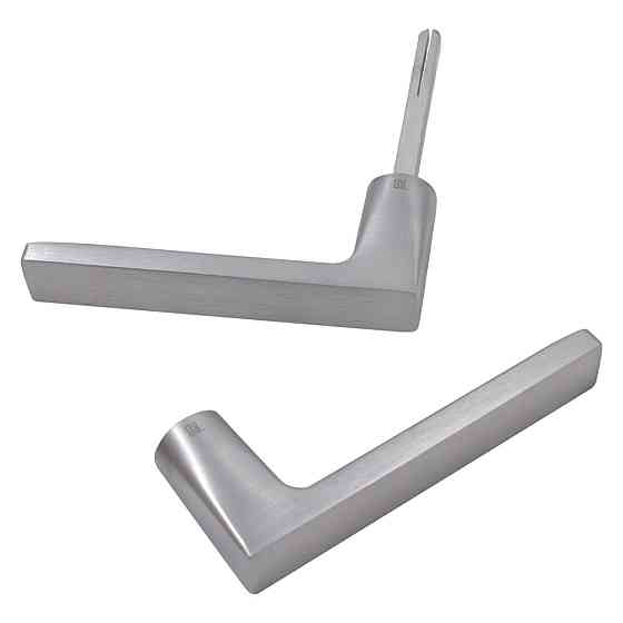 Дверна ручка на розетті Nuda Baar хром матовий R ф/з Київ