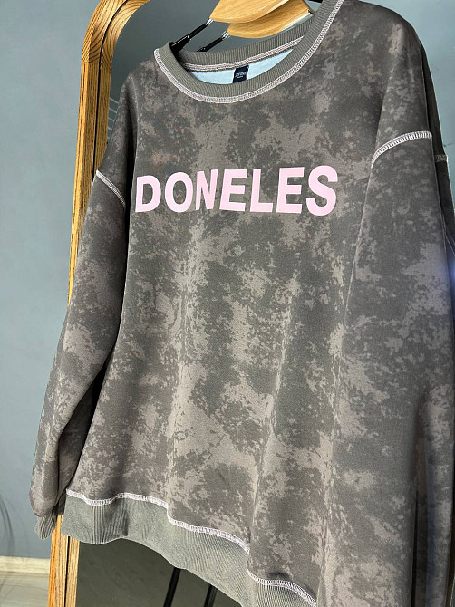 Свитшот женский Joy one 1732 удлиненный оверсайз вареный тай-дай с надписью DONELES one size, шоколад, one size Киев - изображение 2