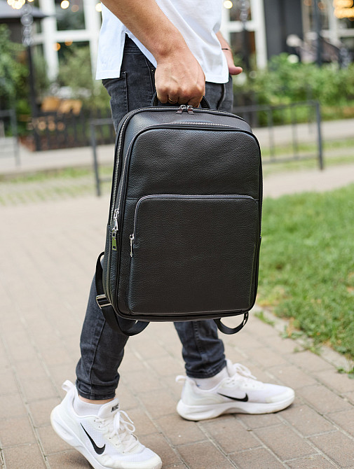 Чорний шкіряний рюкзак для чоловіків для ноутбука Киев - изображение 4