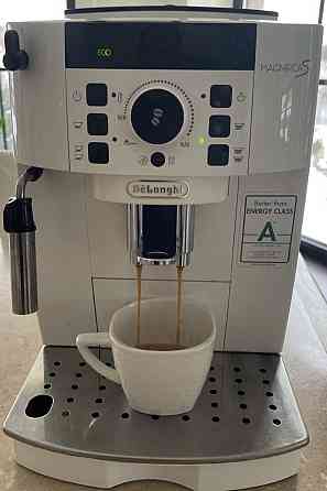 Кофеварка Delonghi Magnifica S Київ