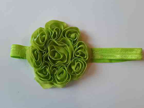 Дитяча пов'язка салатова - окружність 42-55см, квітка 8см Київ