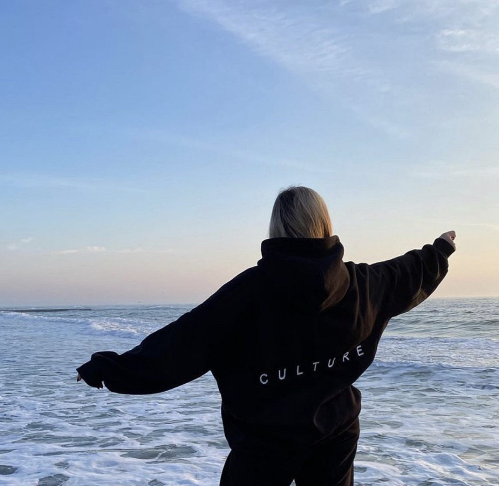 Толстовка\ худи OVERSIZE с надписью: 