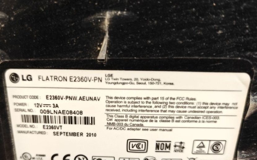 Монітор Full HD LED LG Flatron E2360V-PN Glossy Black Київ - фото 4