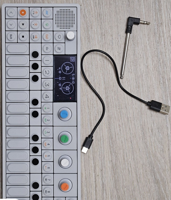 Синтезатор Teenage Engineering OP-1 (TE002) — ідеальний стан. Харків - фото 4