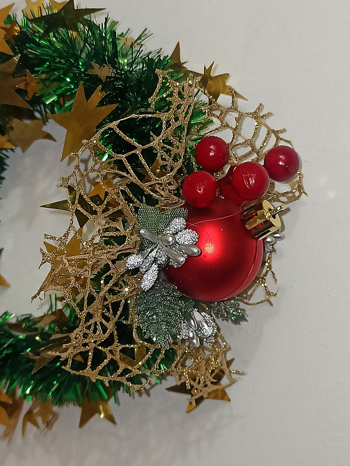 Новорічний обруч для волосся з мішурою з іграшкою кулькою one size різнокольоровий ручна робота червоний Київ - фото 5