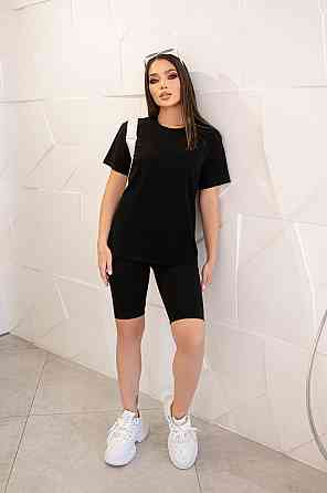 Базовая женская футболка 