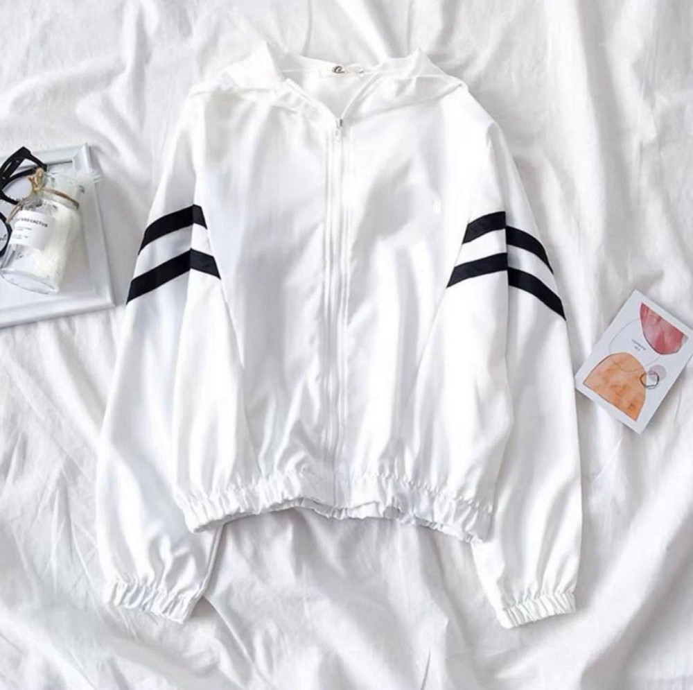 Жіноча спортивна оверсайз ветровка  з капюшоном плащівка Одеса - фото 4