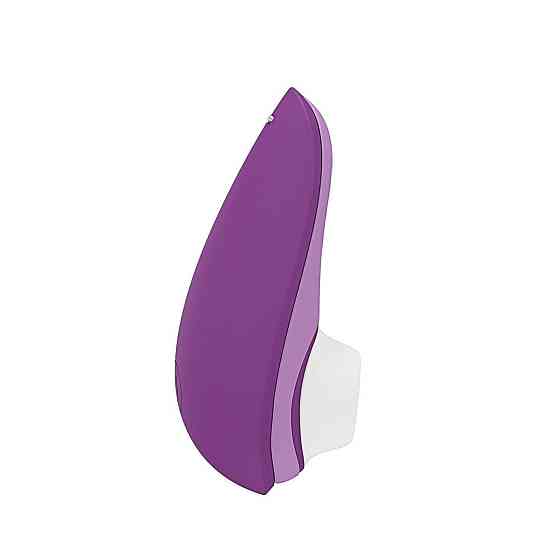 Вакуумний кліторальний стимулятор Womanizer Liberty 2 Purple, 8 режимів, магнітна кришечка Sex Aura Київ