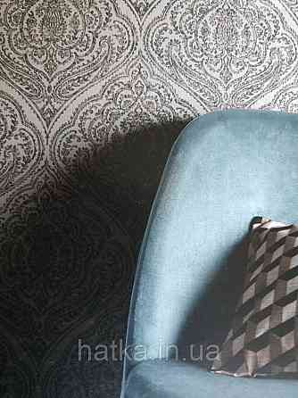 Текстильні шпалери на флізеліновій основі Cador Rasch Textil 086743 вензелі оливковий чорний з бронзою Київ