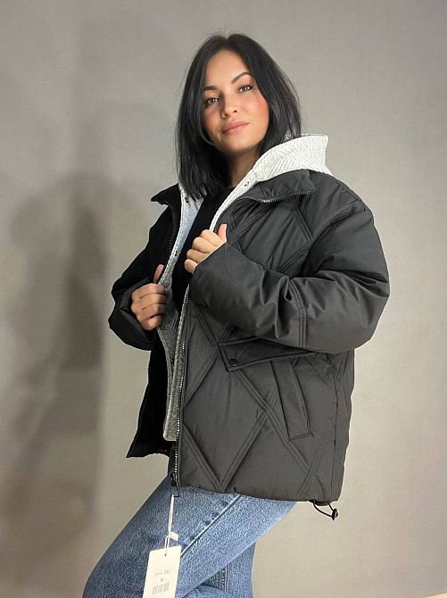 Куртка жіноча Joy one 552 демісезонна оверсайз трикотажна вставка з капюшоном подвійна застібка чорна, чорний, M Київ - фото 17