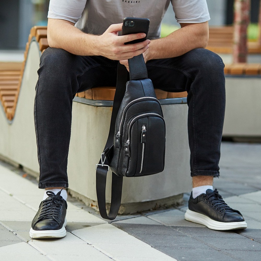 Сумка-слінг чоловіча на одне плече 18х32х7, рюкзак нагрудний з натуральної шкіри 74521 чорний Київ - фото 10
