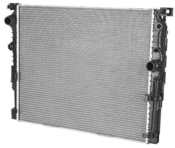 Радиатор охлаждения BMW 17118699788 35182 Киев