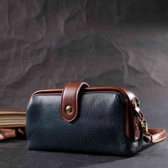 Оригінальний шкіряний клатч у модному кольорі з цікавою клямкою Vintage 22428 Синій Київ