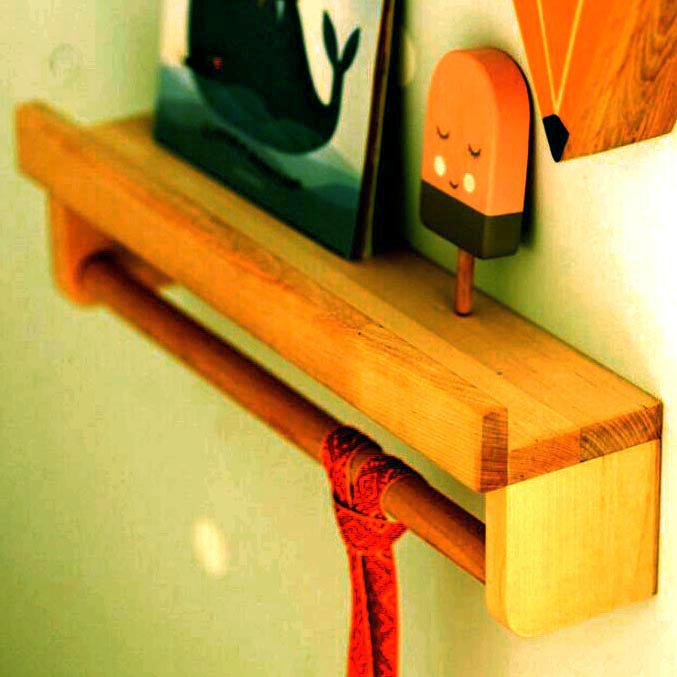 Полка для медалей 