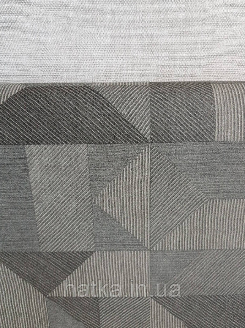 Шпалери вінілові на флізеліновій основі BLOOMING BL22774 геометрія ромби трикутники чорний сірий Київ - фото 1