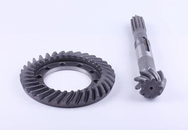 Головна пара заднього мосту (шестерня ведена Z-9/10 + шестерня ведуча Z-34) ДонгФенг Мукачево - фото 1