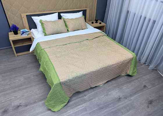 Покривало стьобане з наволочками Expo Trade ромб 220x220 (+-10 см) бежевий з салатовим (85-162) Київ