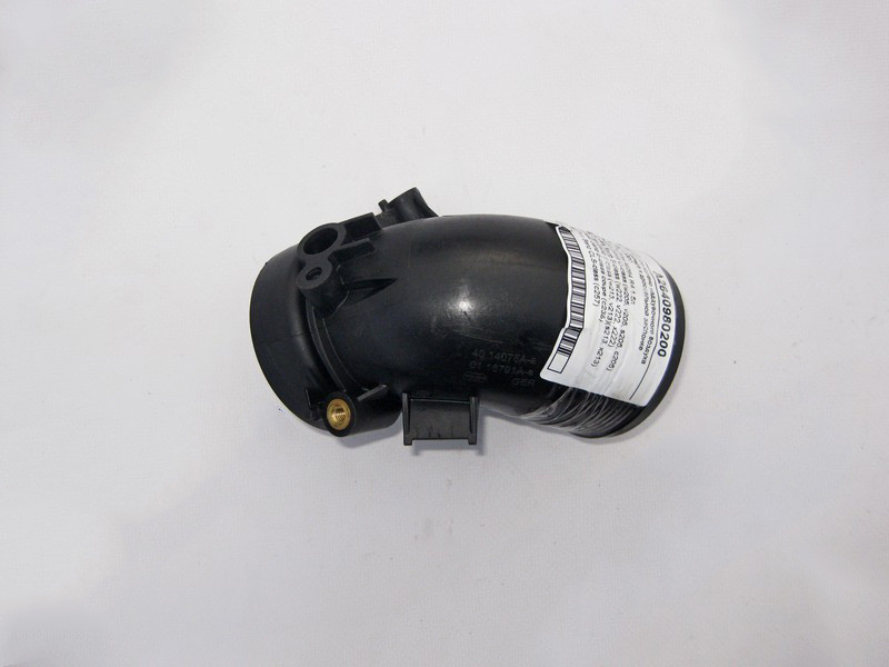 Mercedes-Benz  A2640980200 Пластикове коліно від інтеркулера до дросельної заслінки двигуна M264 R4 1.5л C-Class W205 E-Class W213 C238 S-Class W222 C Одеса - фото 2