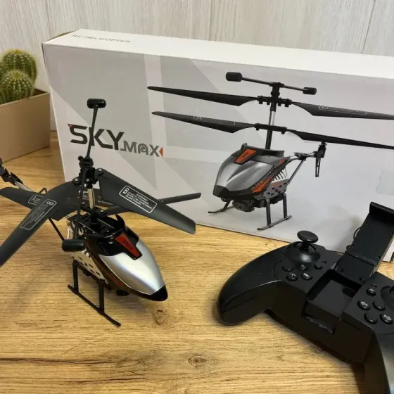 Вертолет на радиоуправлении R8 с гироскопом Wi-Fi с камерой Коломыя