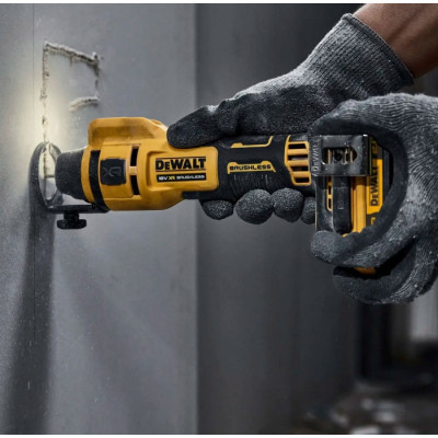 Фрезер DeWALT 18V, XR Li-Ion, 26000об/хв, цанга 3.2-6.4мм, 0.79кг (без АКБ та ЗП) (DCE555N) Вінниця - фото 3