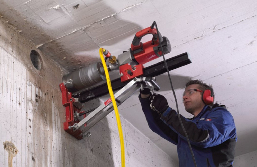 Дриль для сухого або вологого алмазного буріння MILWAUKEE DD 3-152, (1900Вт, 3 швидкісті, кейс) Одеса - фото 10