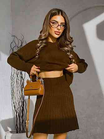 Жіночий трендовий костюм спідниця плісе з високою талією + оверсайз светр Шоколад Одеса