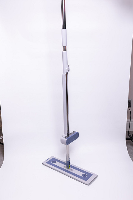 Швабра з вертикальним віджимом та телескопічною ручкою Київ - фото 3