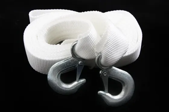 Трос буксировочный 5 метров 5 тонн лента 50мм х 5,0м белый/2 крюка (ТР-206-5-1) Винница