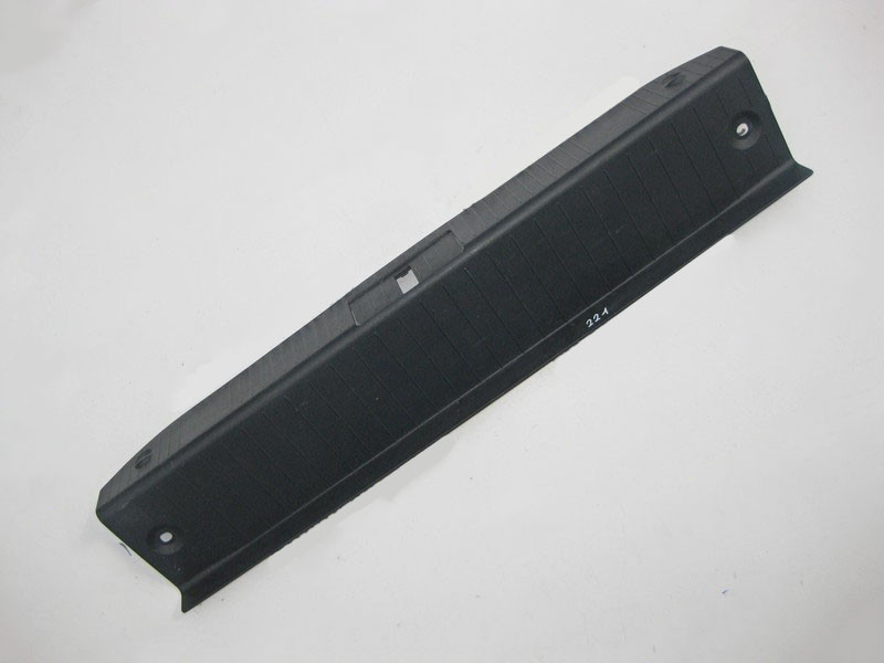 Mercedes-Benz  A2216900041 9051 Накладка отвору багажника нижня S-Class W221 Одесса - изображение 1