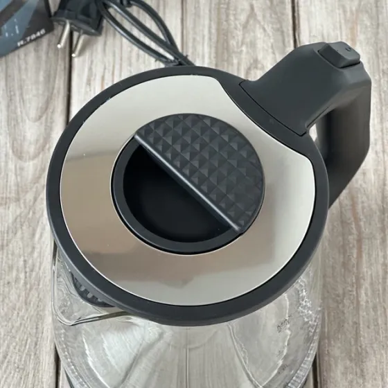 Електрочайник скляний RAF R-7846 2.3л 2000Вт, підсвічування, автовідключення, загартоване скло, чорний Одеса