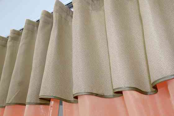 Кухонные шторы VR-Textil № 073к с ламбрекеном и подхватами персиковый с бежевым 270х170 см (52-0210) Киев