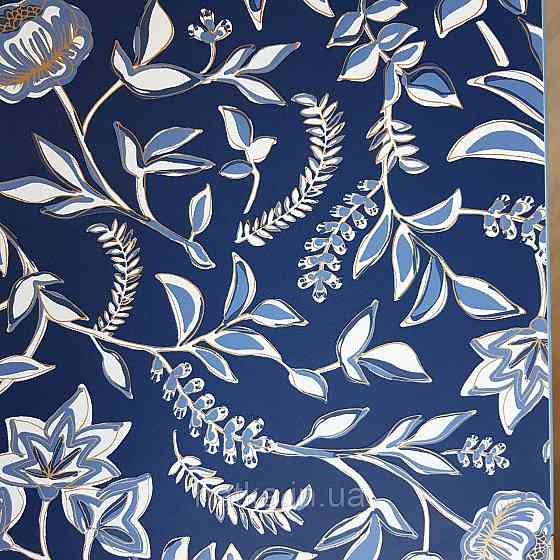 Шпалери вінілові на флізелін Caselio Mystery 0.53х10 м дитячі яскраві квіти листя білі блакитні на синьому тлі Київ