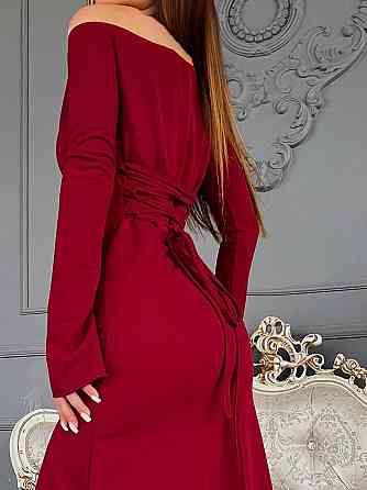 Женское элегантное праздничное платье с разрезом на ножке Бордо, 42/44 Одесса