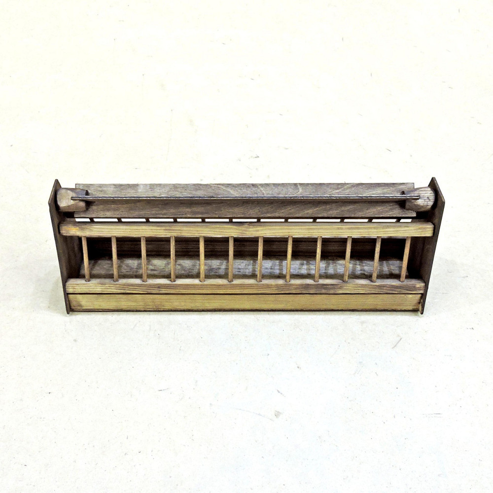 Деревянная кормушка для голубей 