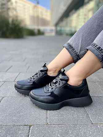 Romax Кросівки жіночі ROMAX чорні шкіра+замша натуральна 37р.(5275) Коломия