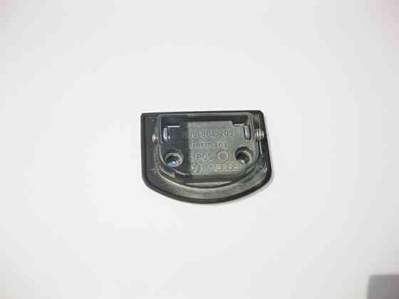 VAG  8D9864203 Стропувальний вух кріплення багажу чорний VW Passat Audi A3 A4 A6 A8 RS6 Одесса