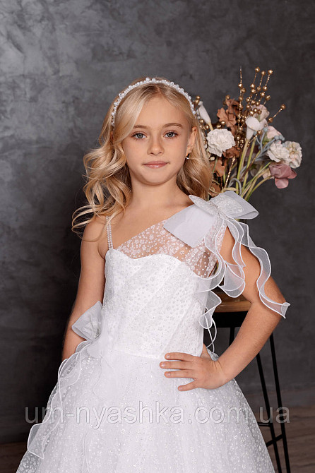 Длинное блестящее белое платье через одно плечо Кривой Рог - изображение 8