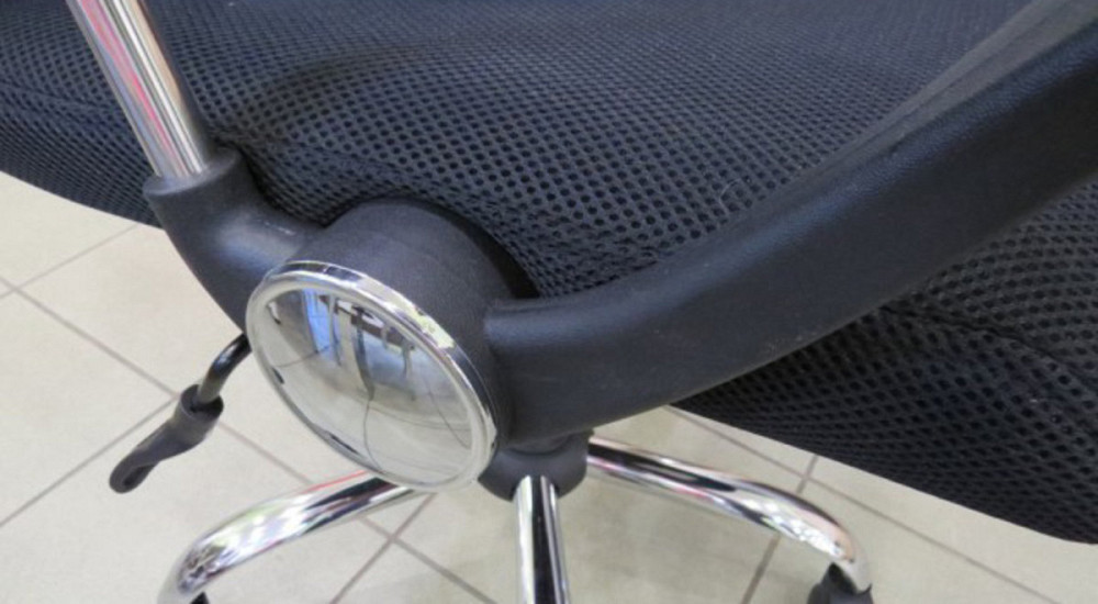 Крісло поворотне Q-025 чорне Киев - изображение 14