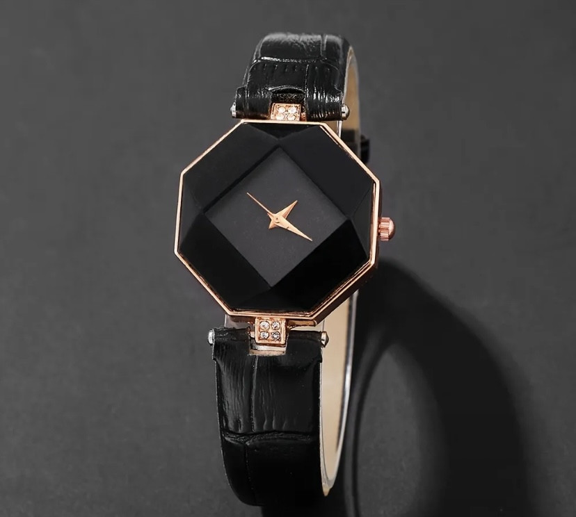 Подарунковий набір для жінок 1 наручний годинник з 3 браслетами чорний Київ - фото 4