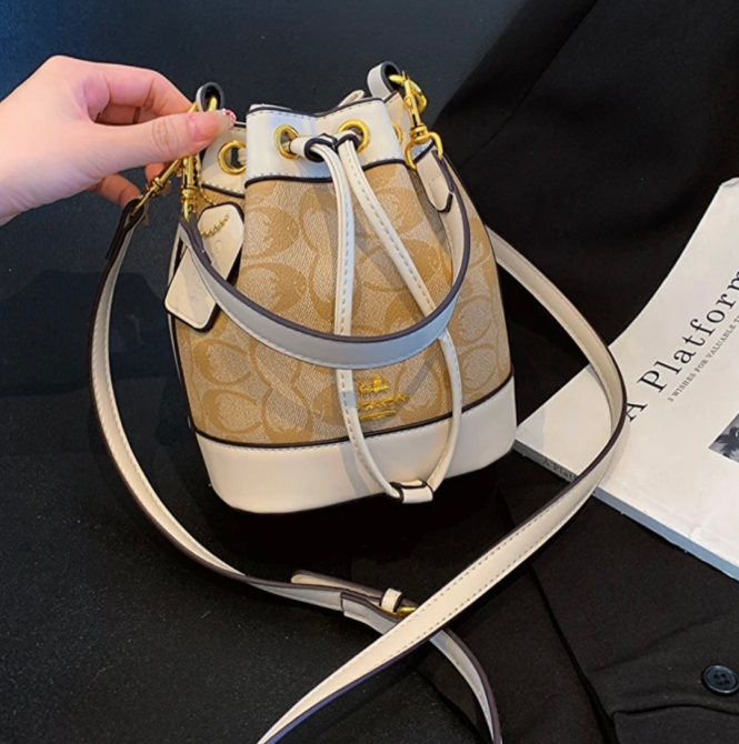 Женская сумка из фирменного холста с подвеской сердце (Бежевая) Винница - изображение 9