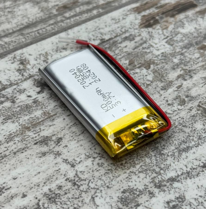 Аккумуляторная батарея Li-pol 702040 3.7В 500мАч для RC моделей MP3 MP4 GPS DVR устройств Киев - изображение 1